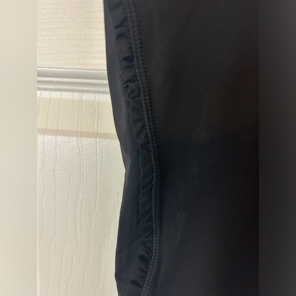 Lululemon, NWT, black, knee length leggings - Picture 3 of 6